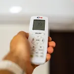 Square Apartment *