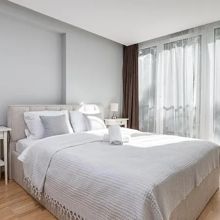 Square Apartamento *